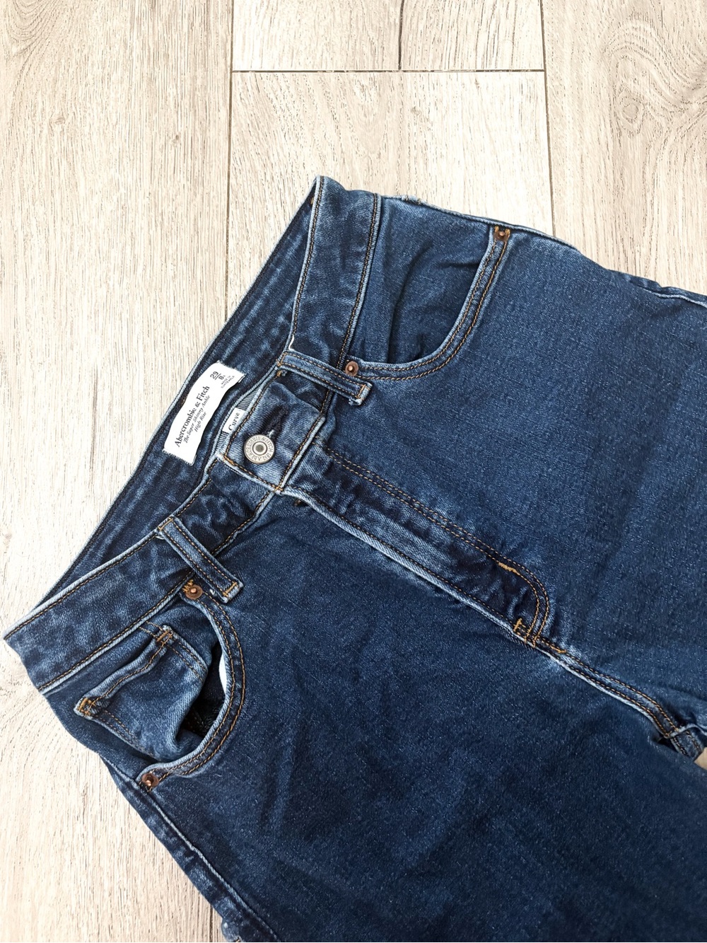 ABERCROMBIE & FITCH The Super Skinny Ankle High Rise 29/8R Curve Love - Picture 2 of 11
